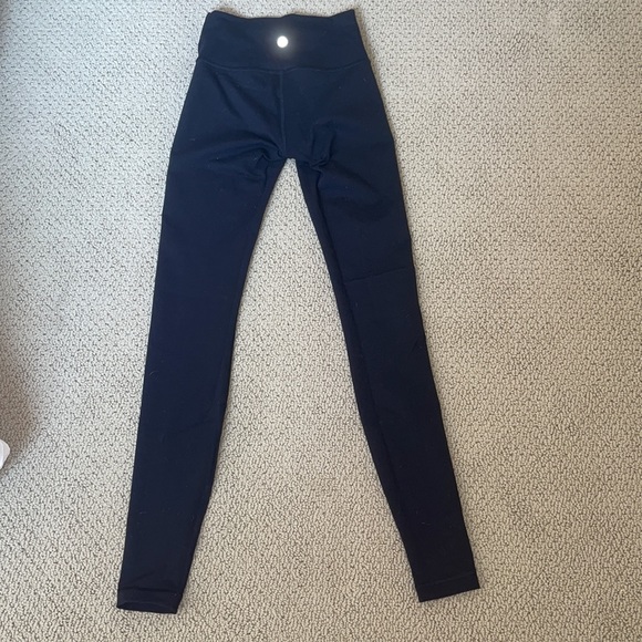 Lulu Lemon Leggings Size 2-4 - Picture 2 of 3